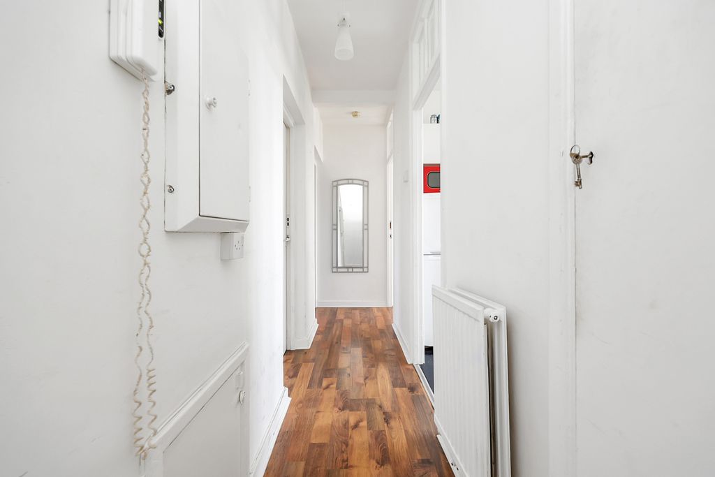 Property photo 2 of 7 9S4A9130