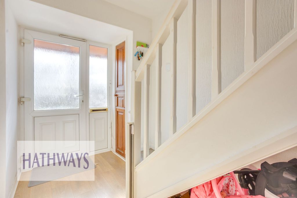 Property photo 3 of 33