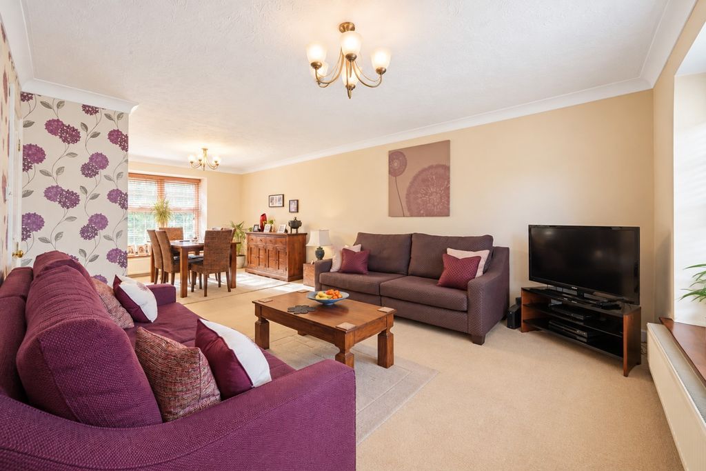 Property photo 3 of 29 5529163