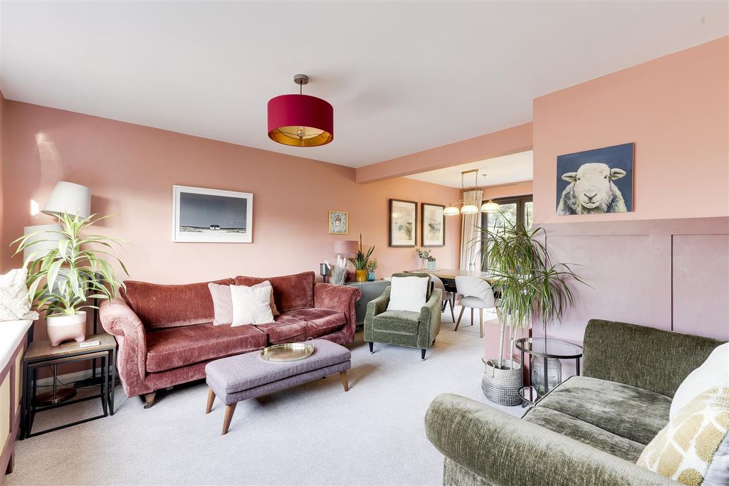 Property photo 2 of 29 1155.Jpg