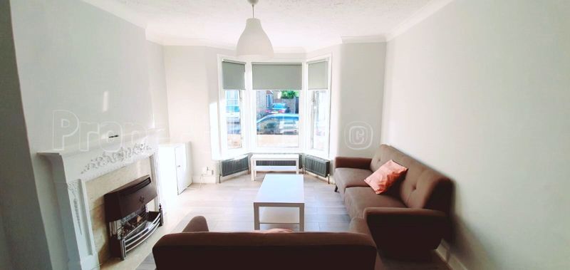 Property photo 2 of 11 Photo 8