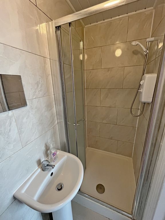 Property photo 2 of 4 Gallery