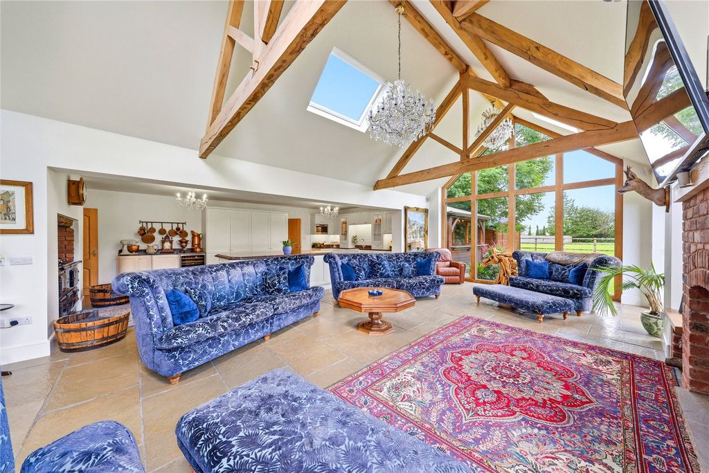 Property photo 3 of 33 Family Room