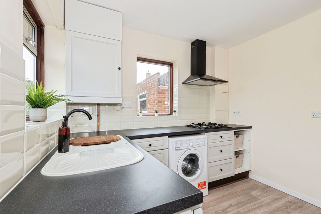 Property photo 1 of 18 Photo