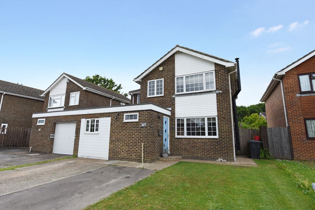 Property photo 1 of 24