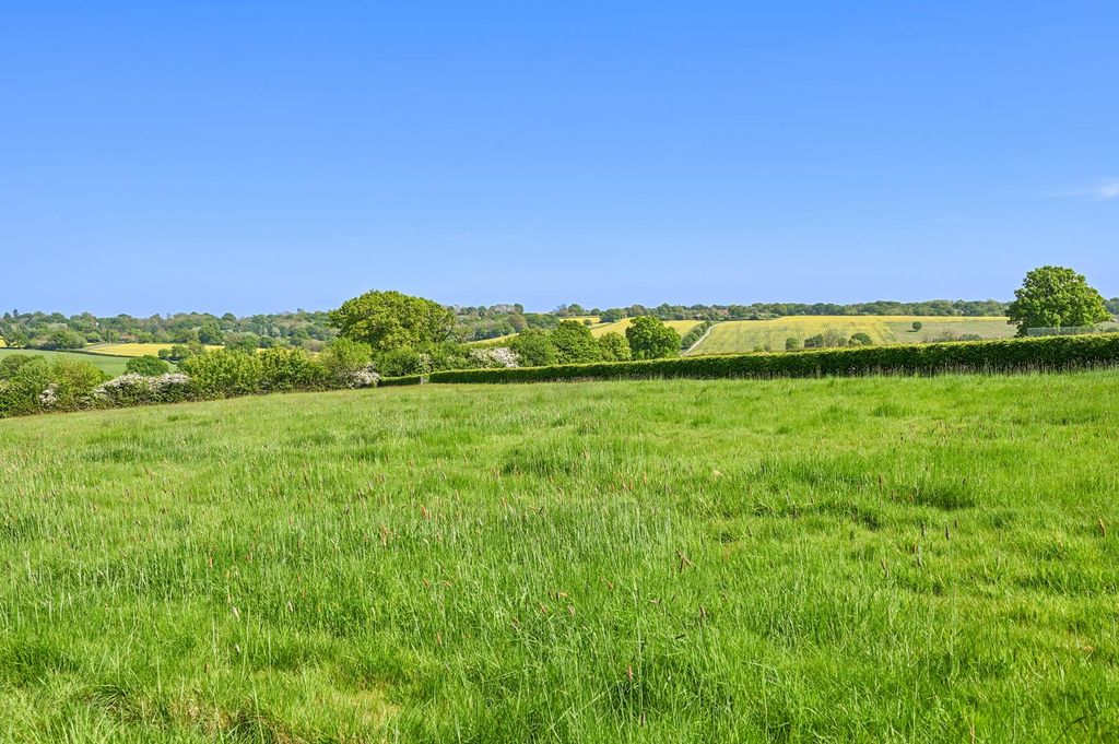 Property photo 2 of 23 Pipers Farm - Puddingcake Lane - Tn174Js - Photos
