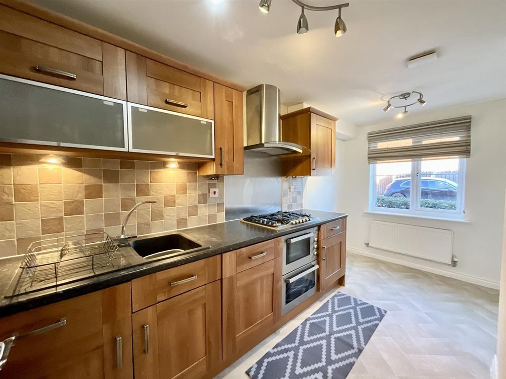 Property photo 3 of 20 20.Jpeg