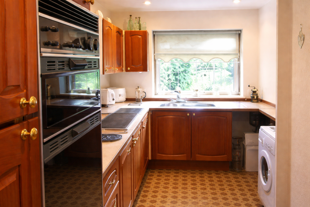 Property photo 3 of 5