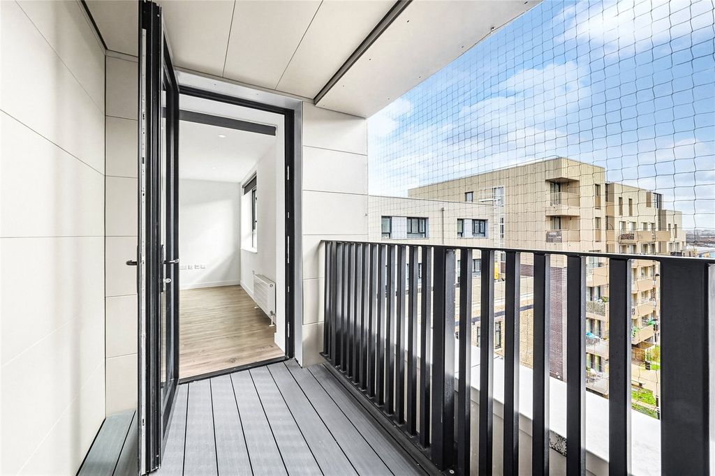 Property photo 2 of 8 Picture No. 09