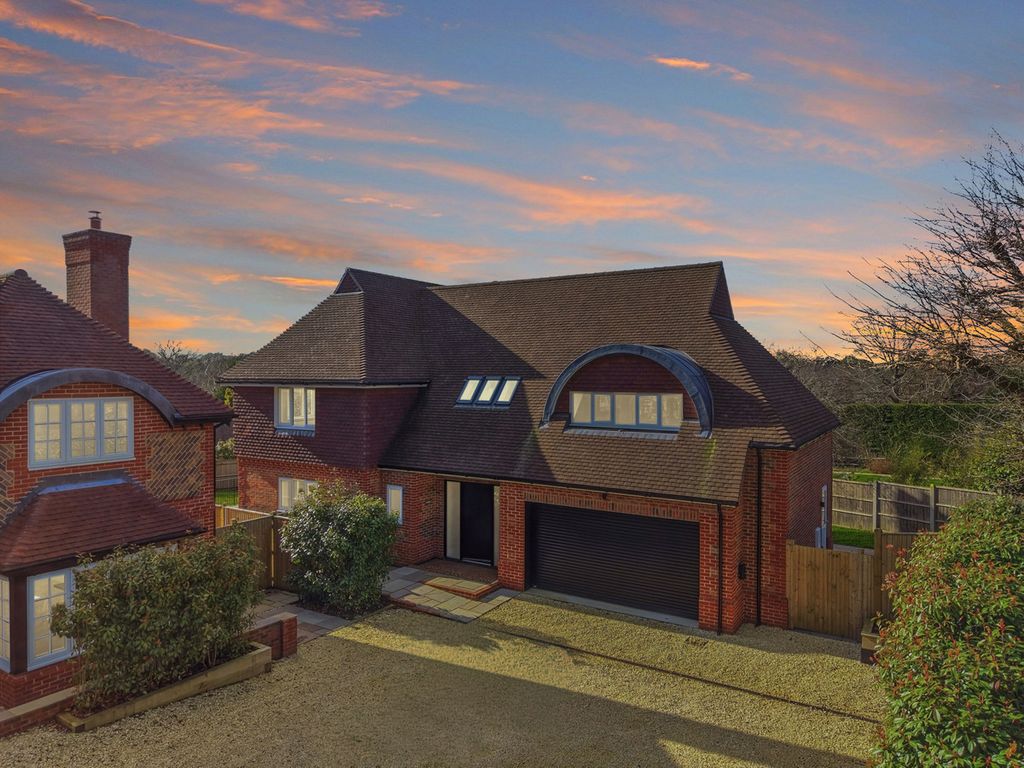 Property photo 1 of 21