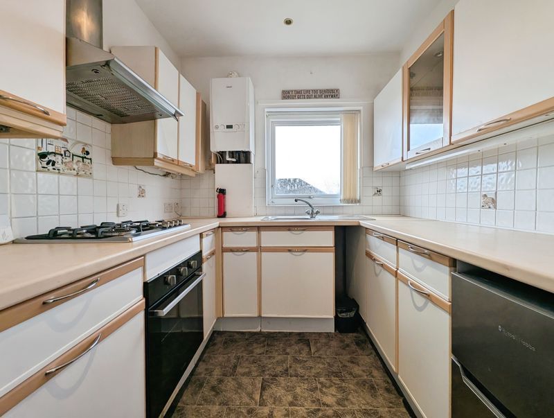 Property photo 2 of 8 Photo 7