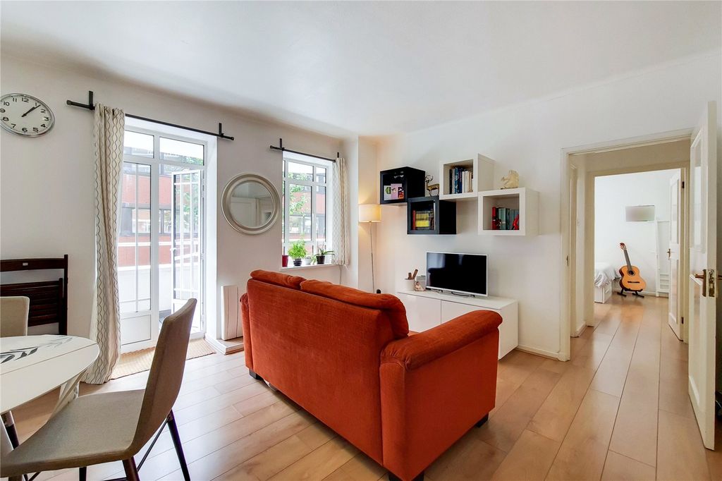 Property photo 1 of 9 1