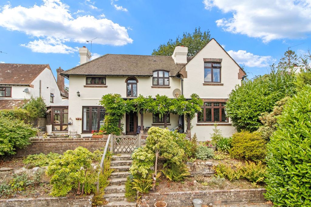Property photo 1 of 35