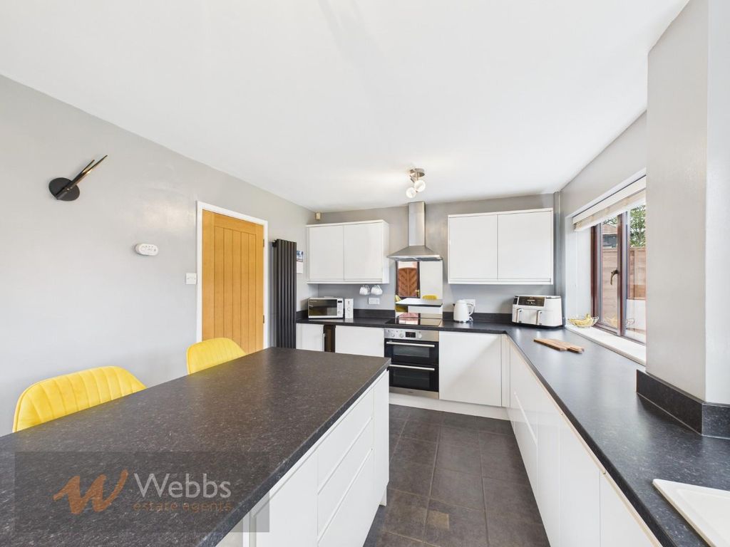 Property photo 2 of 18 Cam03154G0-Pr0120-Still006.Jpg