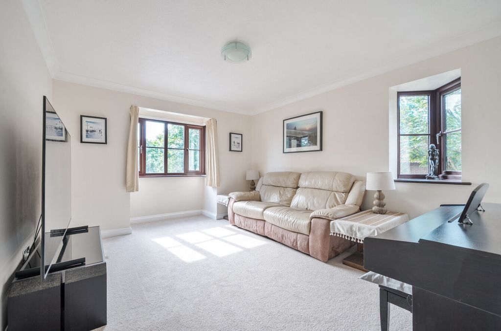 Property photo 2 of 11 1486760-11-6A47c9...