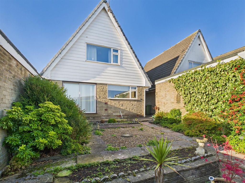 Property photo 2 of 15 Cam05476G0-Pr0058-Still018.Jpg