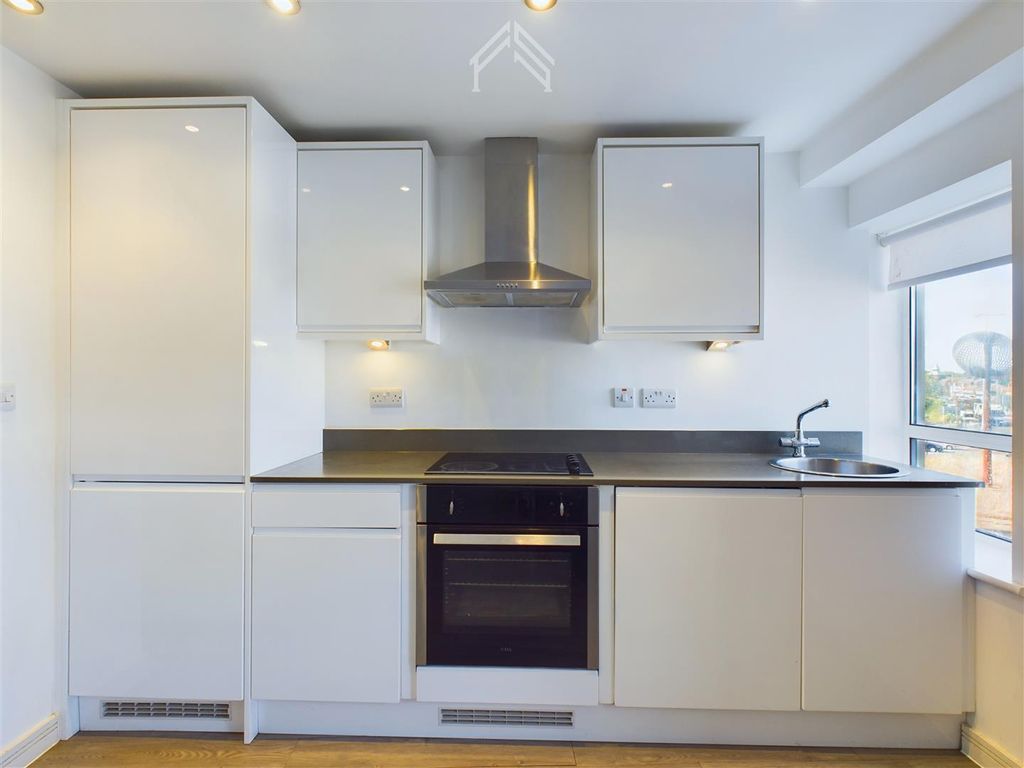 Property photo 2 of 10 3.Jpg