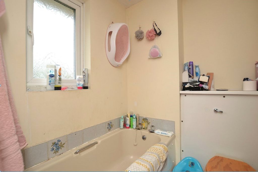 Property photo 2 of 10 Picture No. 16