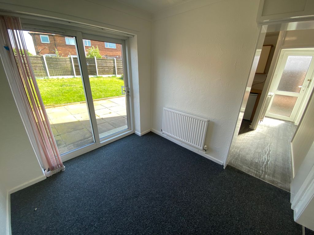 Property photo 2 of 14 Dining Room