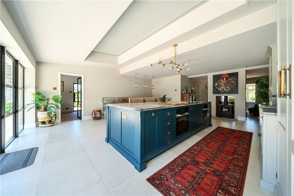 Property photo 3 of 38 Picture No. 14