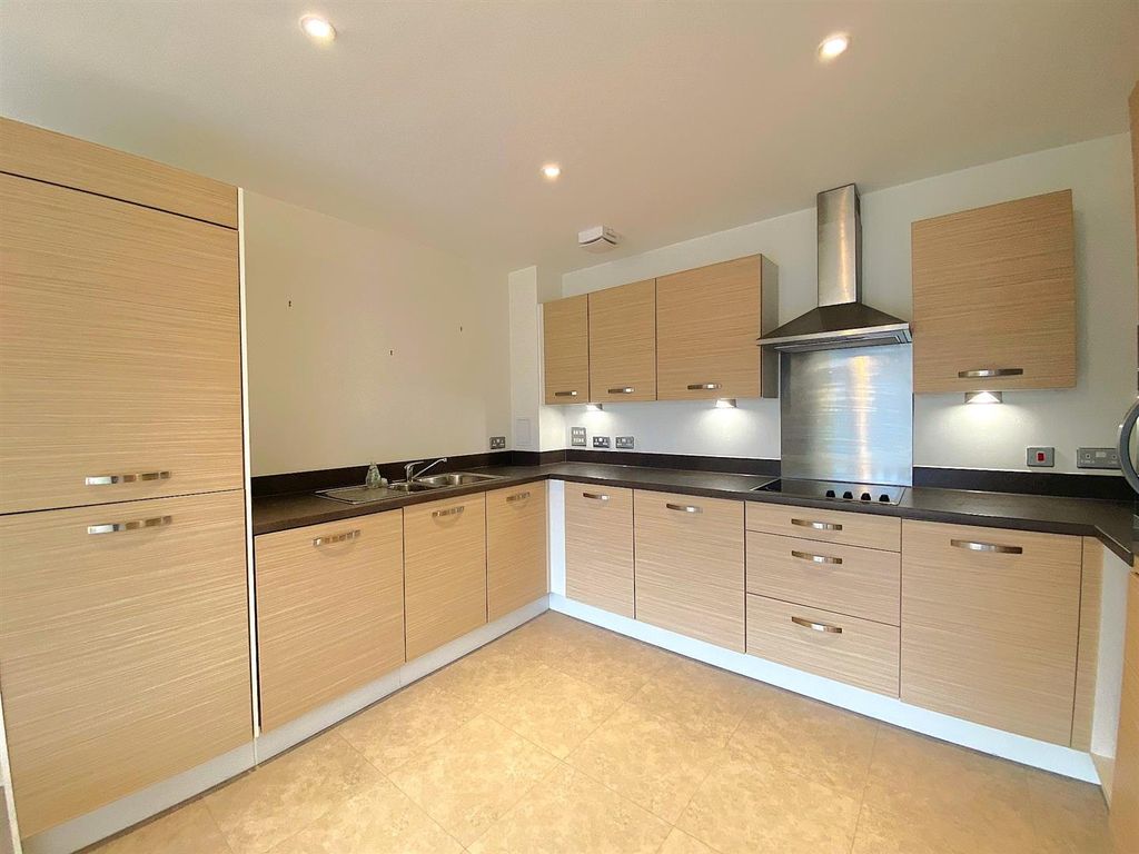 Property photo 2 of 12 26 The Orangery - Kitchen.Jpg