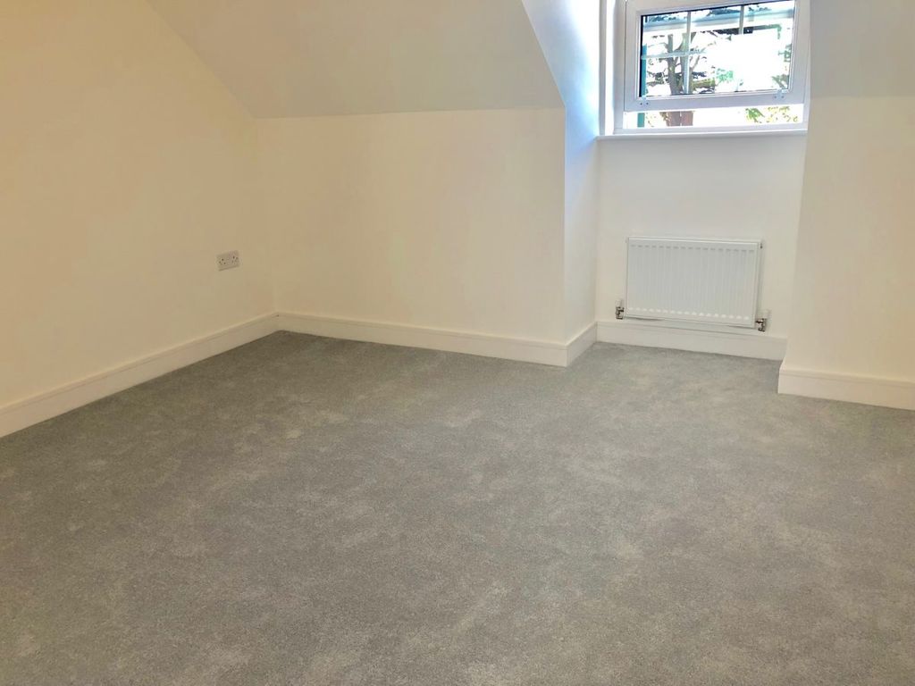 Property photo 3 of 29