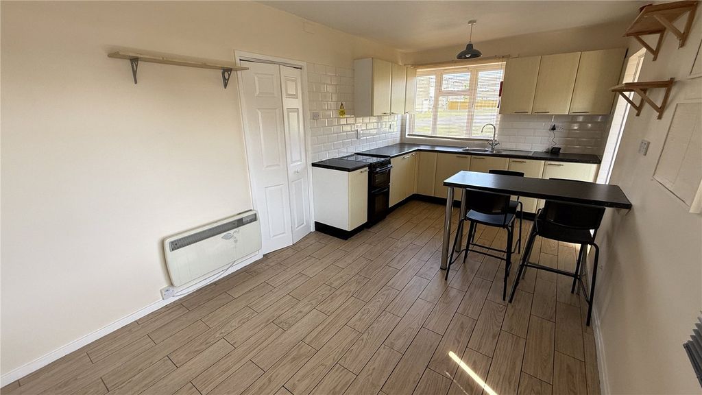 Property photo 3 of 14 Picture No. 03