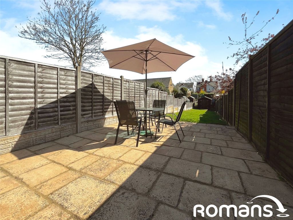 Property photo 3 of 12 Picture No. 01