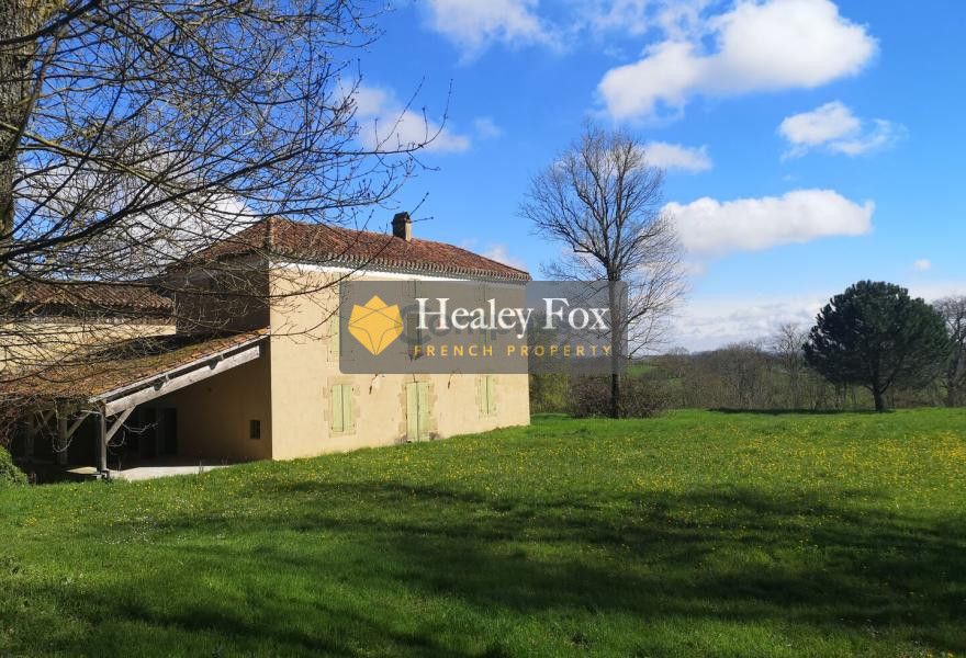 Property photo 1 of 28