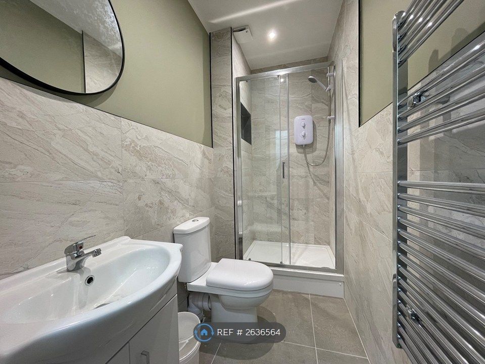 Property photo 2 of 3