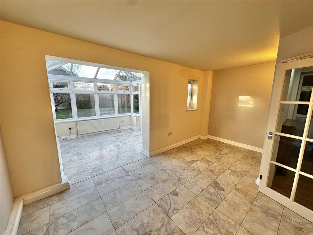 Property photo 3 of 12 Img_2001.Jpg