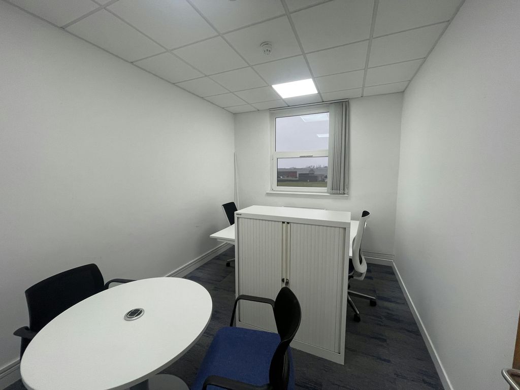 Property photo 2 of 6 Img_3938.Jpg