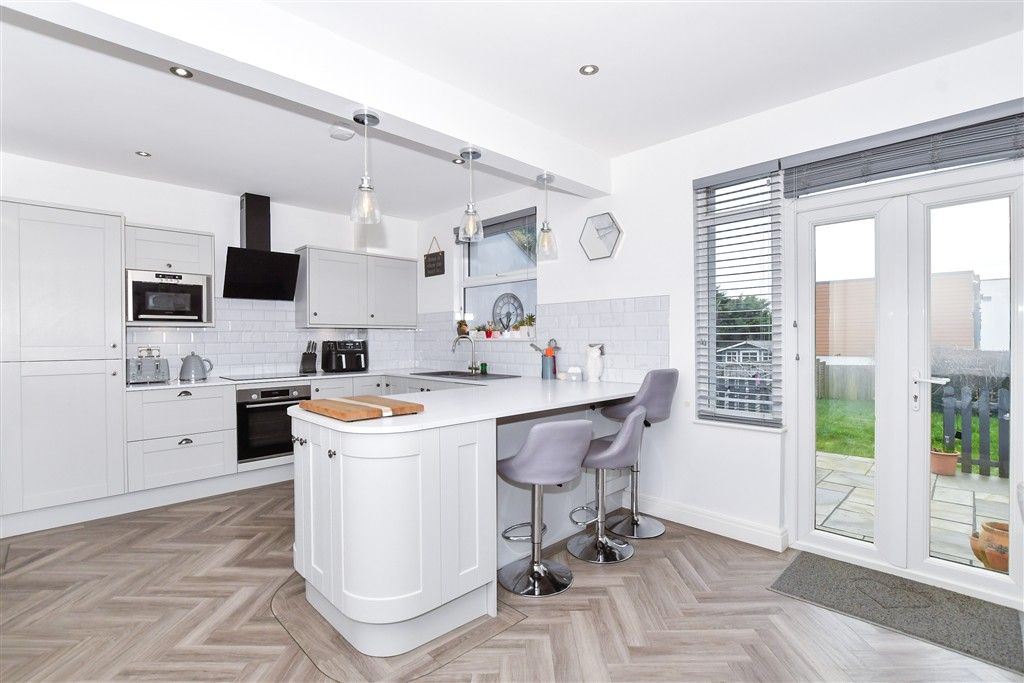 Property photo 1 of 15 Kitchen/Diner