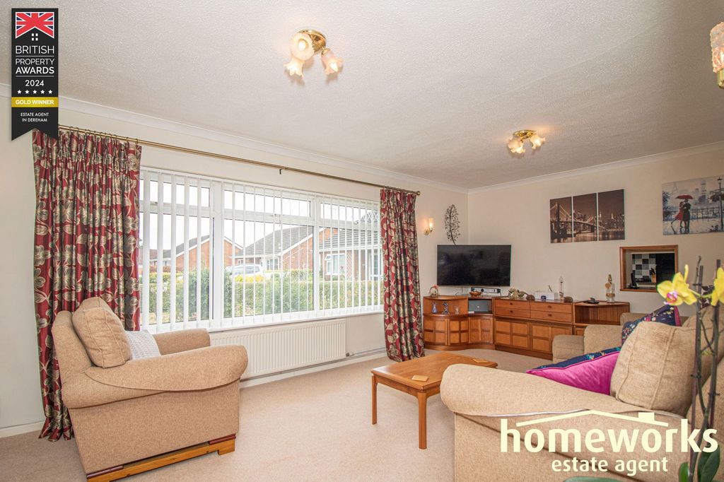 Property photo 2 of 15