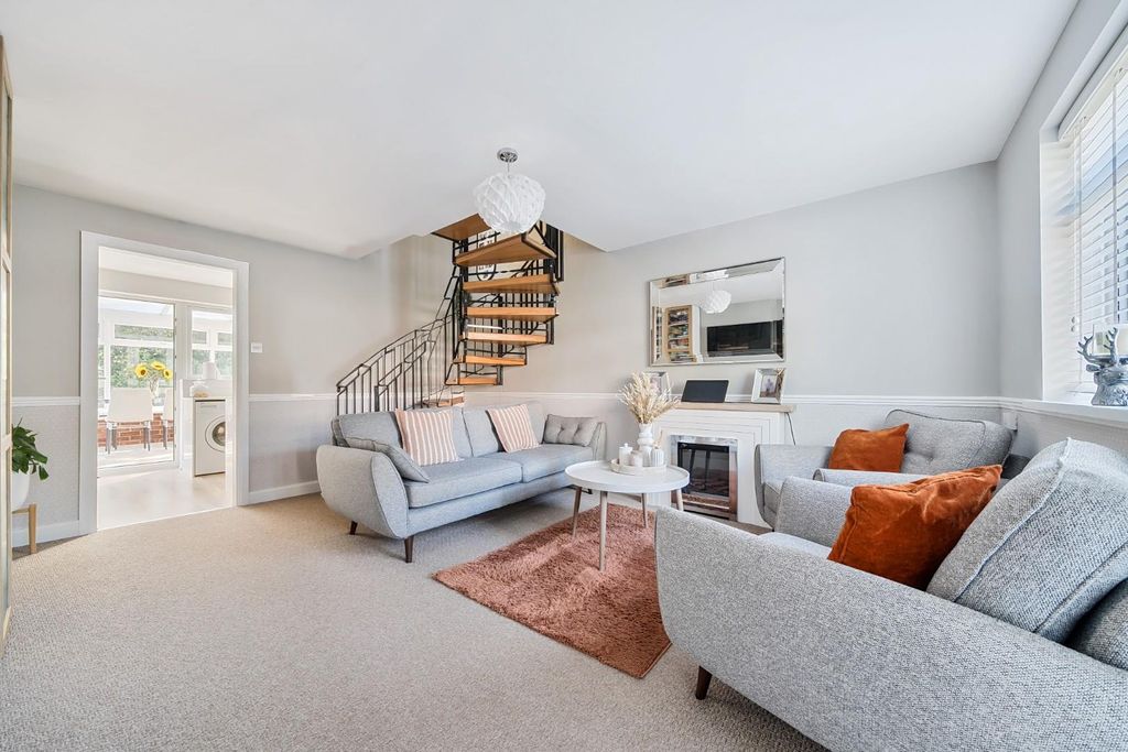 Property photo 2 of 13 9-1336791-9-68Ac304ce0F20-9.Jpg