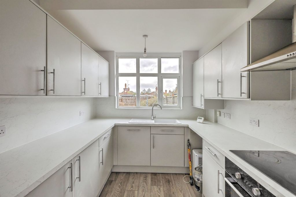 Property photo 3 of 21