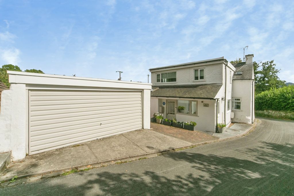 Property photo 1 of 35 Pbox-Img.Jpg