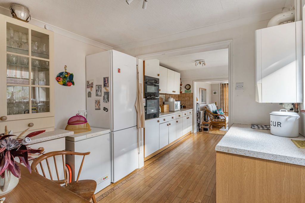 Property photo 2 of 25 Photo 6