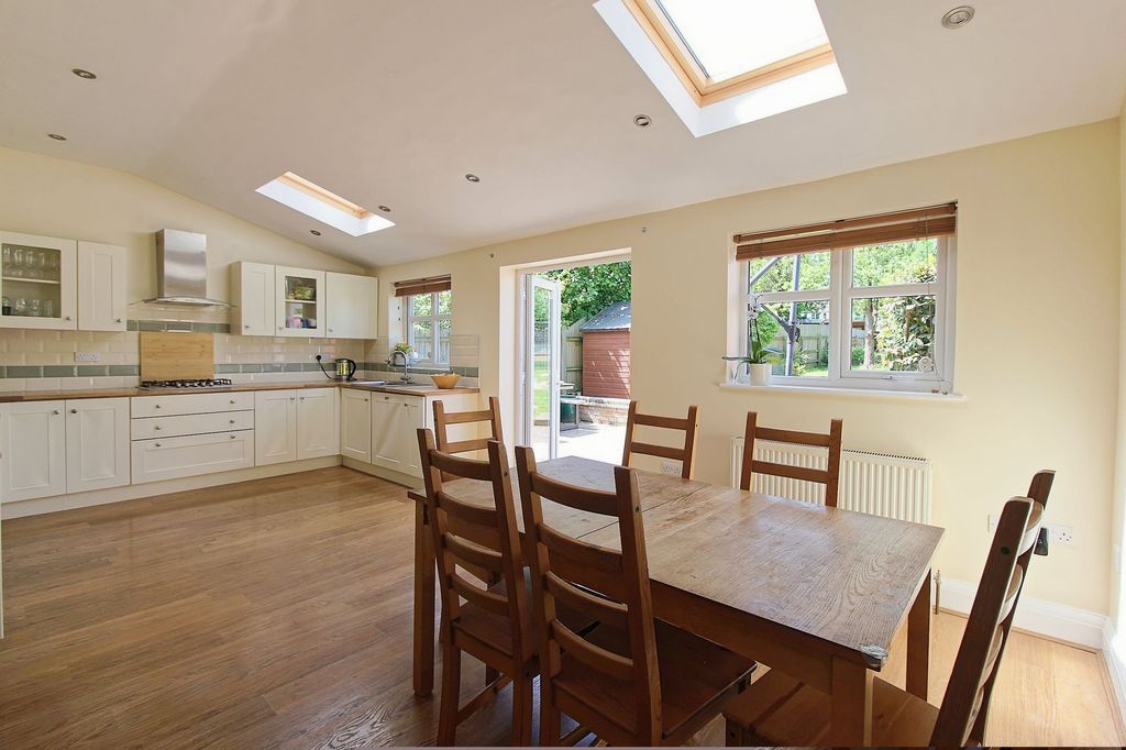 Property photo 2 of 49