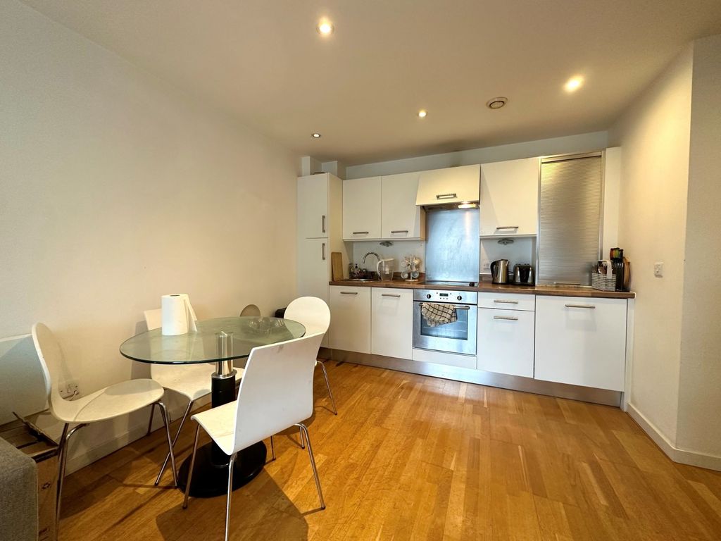 Property photo 2 of 8 Picture No. 03