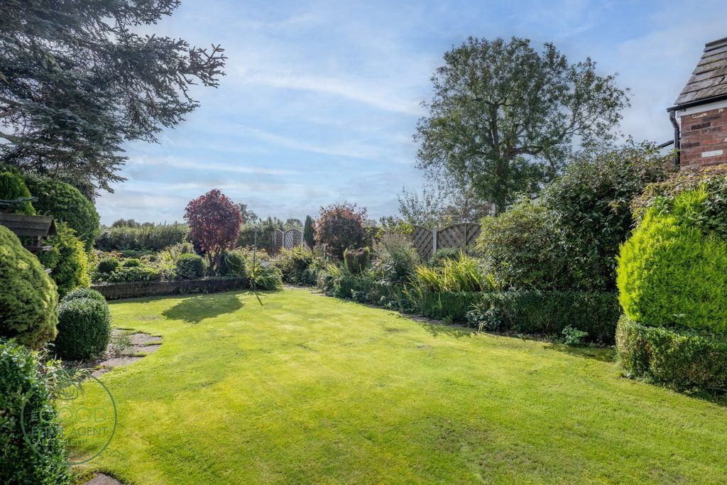 Property photo 2 of 24