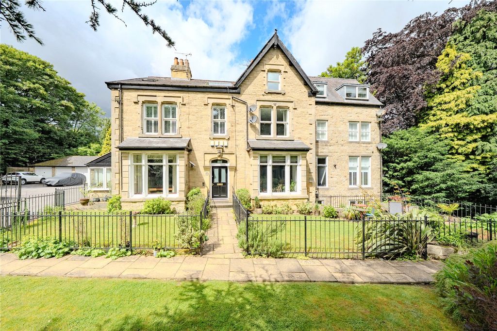 Property photo 1 of 21 Picture No. 24