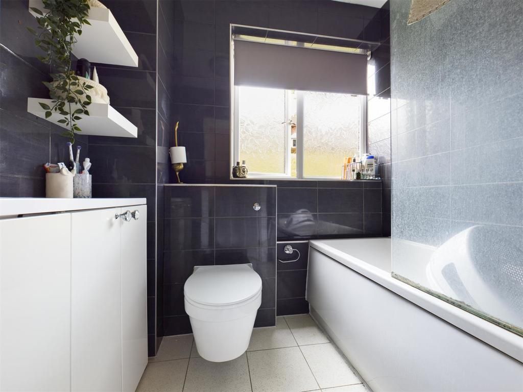 Property photo 3 of 8 Nmnzaixpkemm70Pqwjpvea.Jpg