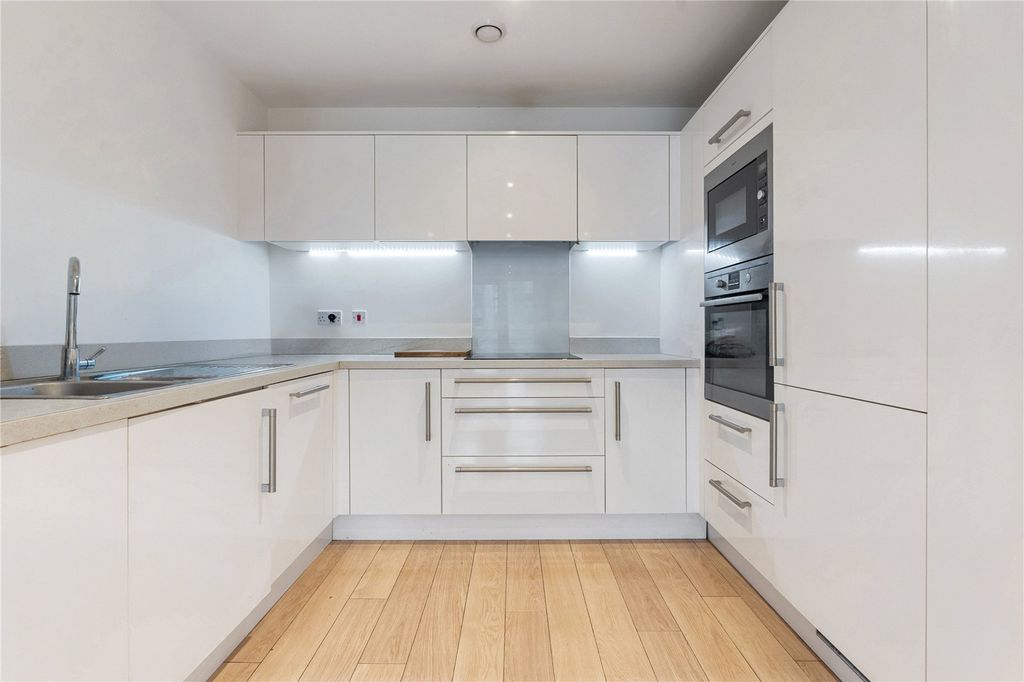 Property photo 1 of 13 Picture No. 23