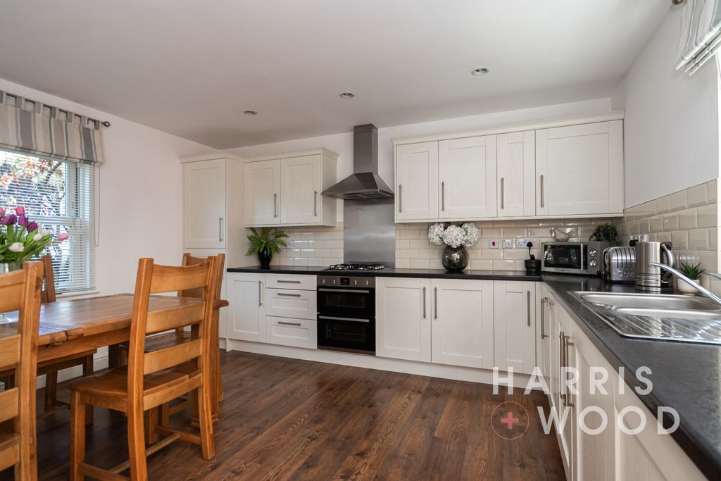 Property photo 3 of 26 4100922
