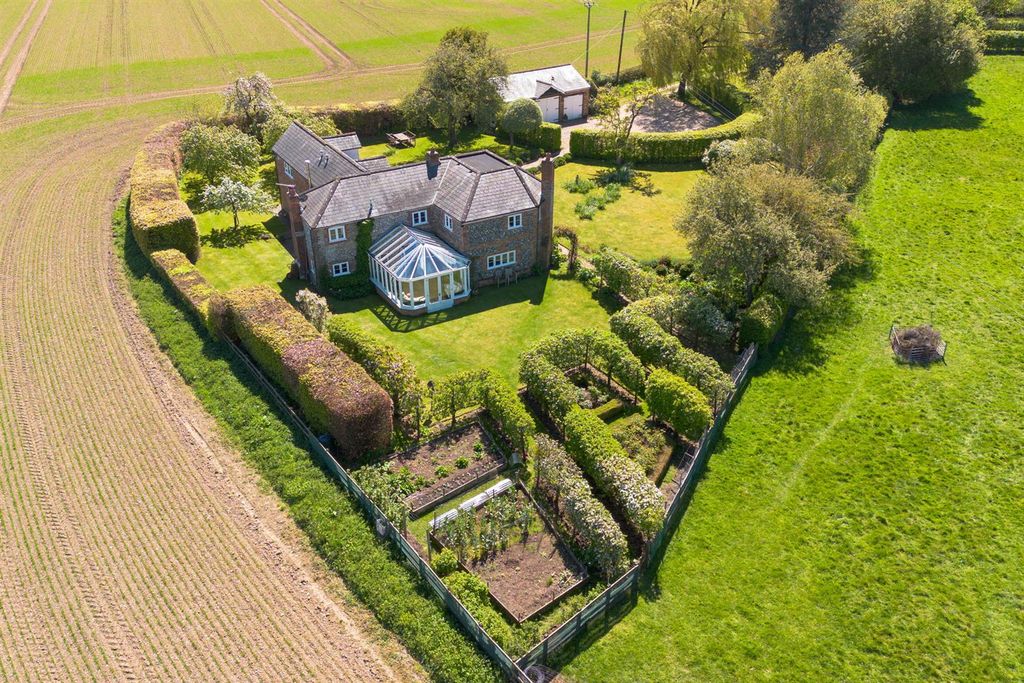 Property photo 2 of 55 Aerial View Of Gardens