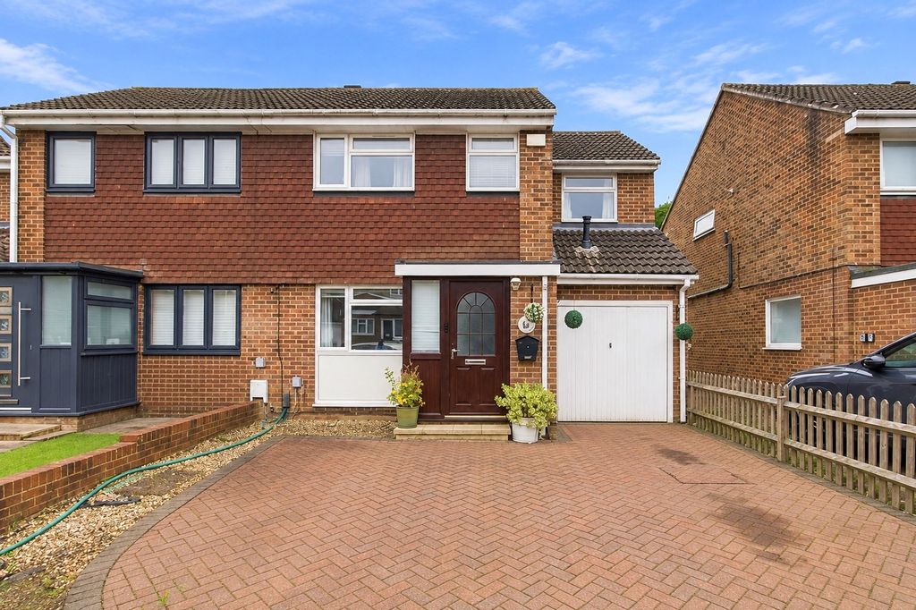Property photo 1 of 15
