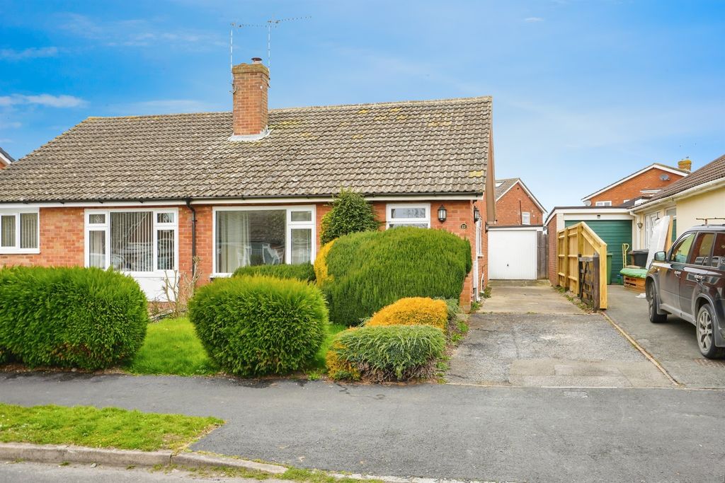 Property photo 1 of 14