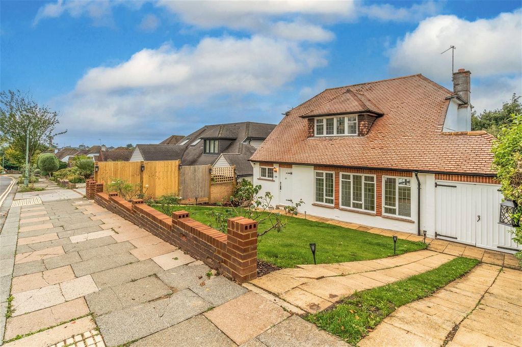 Property photo 1 of 18 Picture No. 12