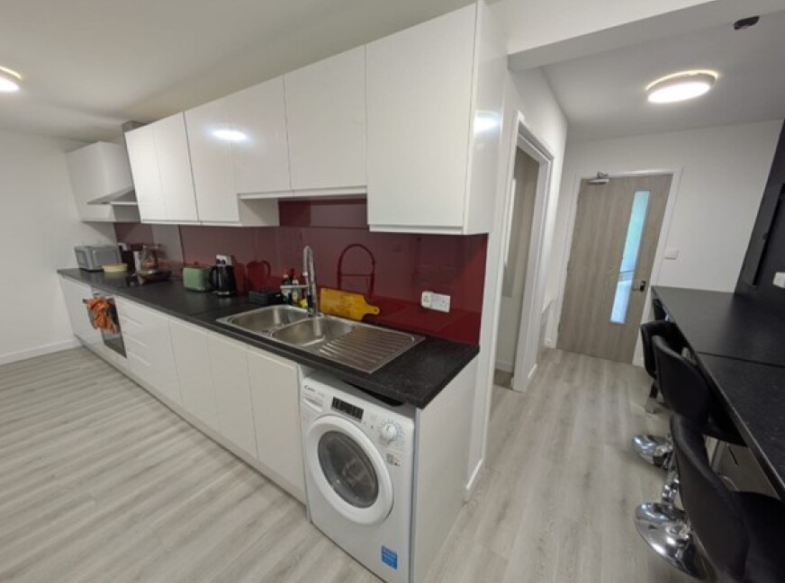 Property photo 2 of 5